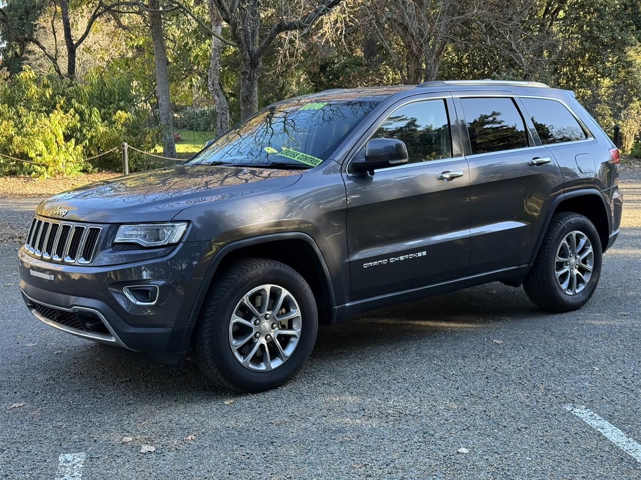 Vehicle image 3
