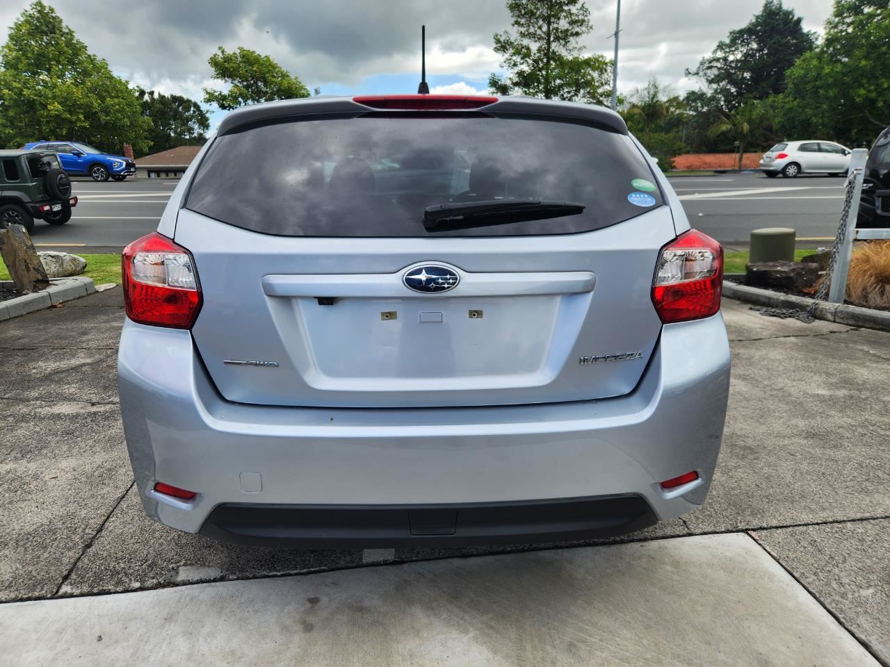Vehicle image 4