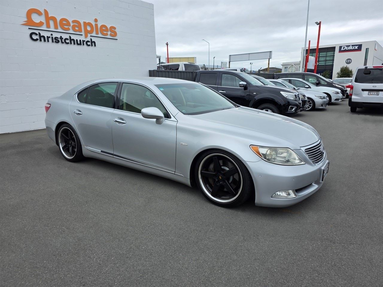 Vehicle image 1