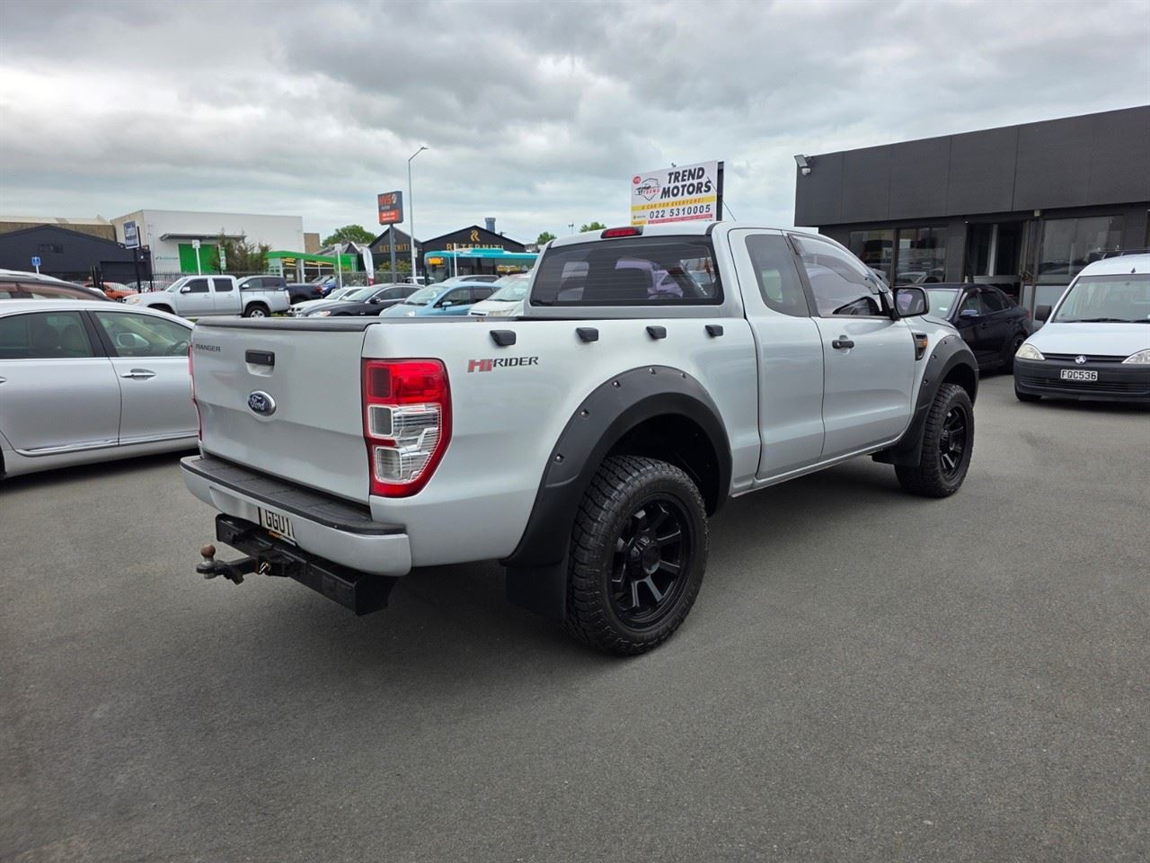 Vehicle image 2