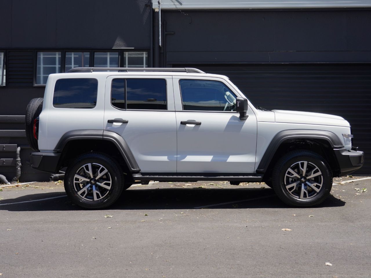 Vehicle image 2