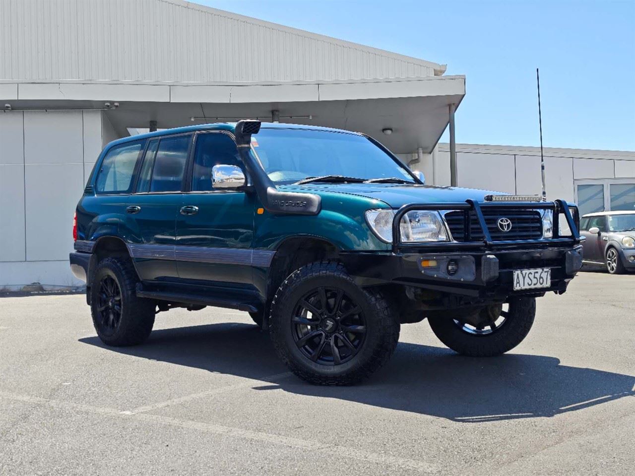 Vehicle image 1