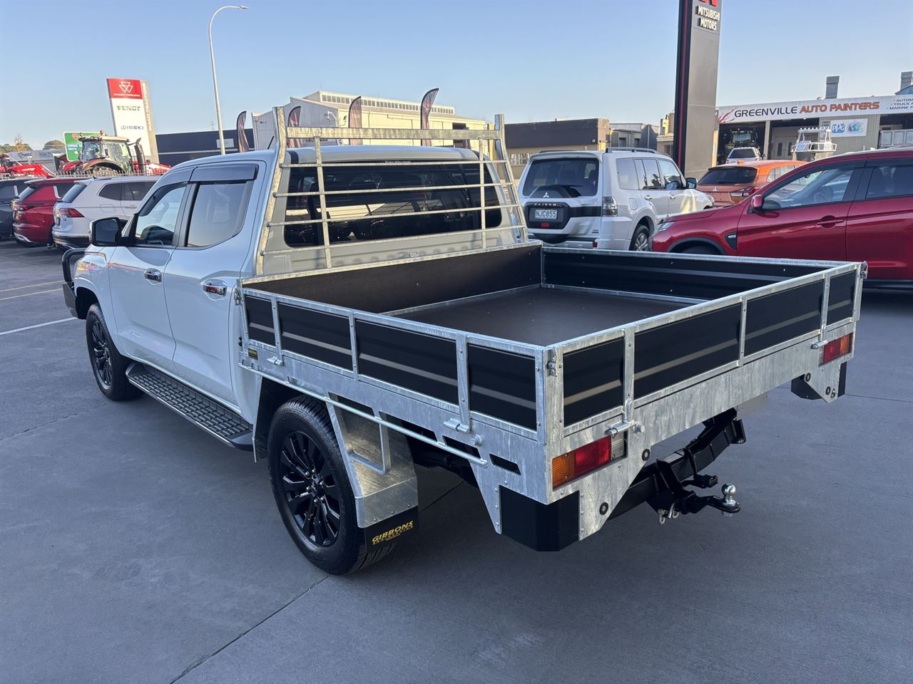 Vehicle image 5