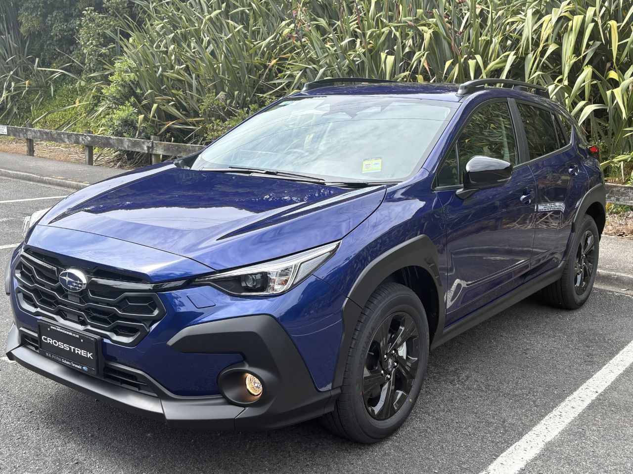 Vehicle image 3