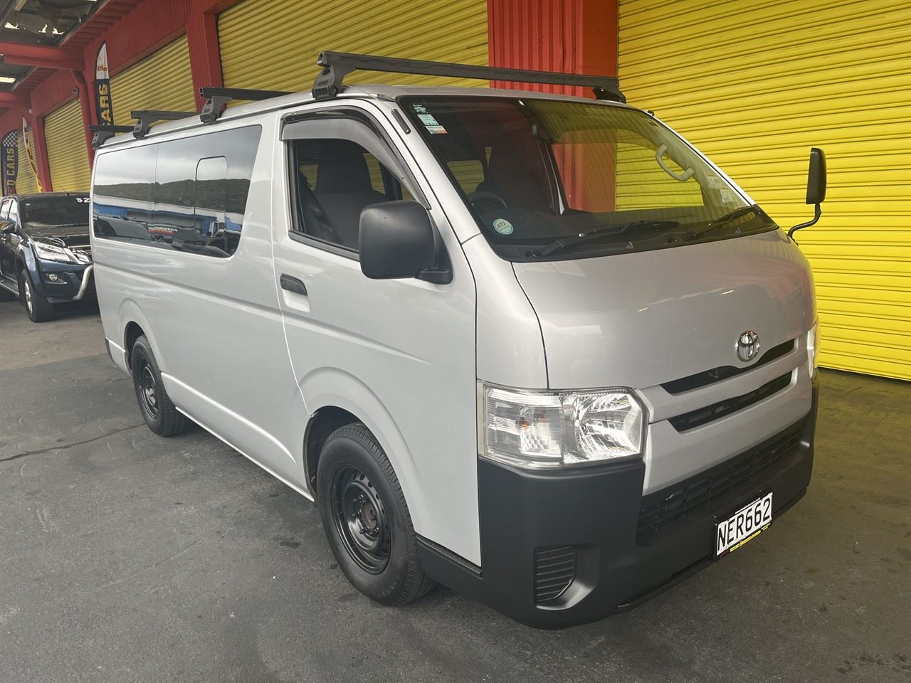 Vehicle image 1
