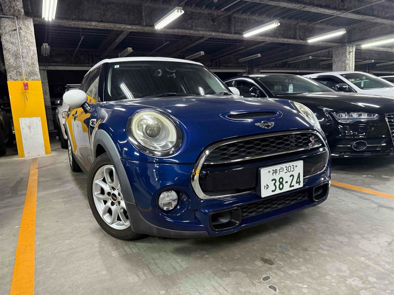 Vehicle image 1