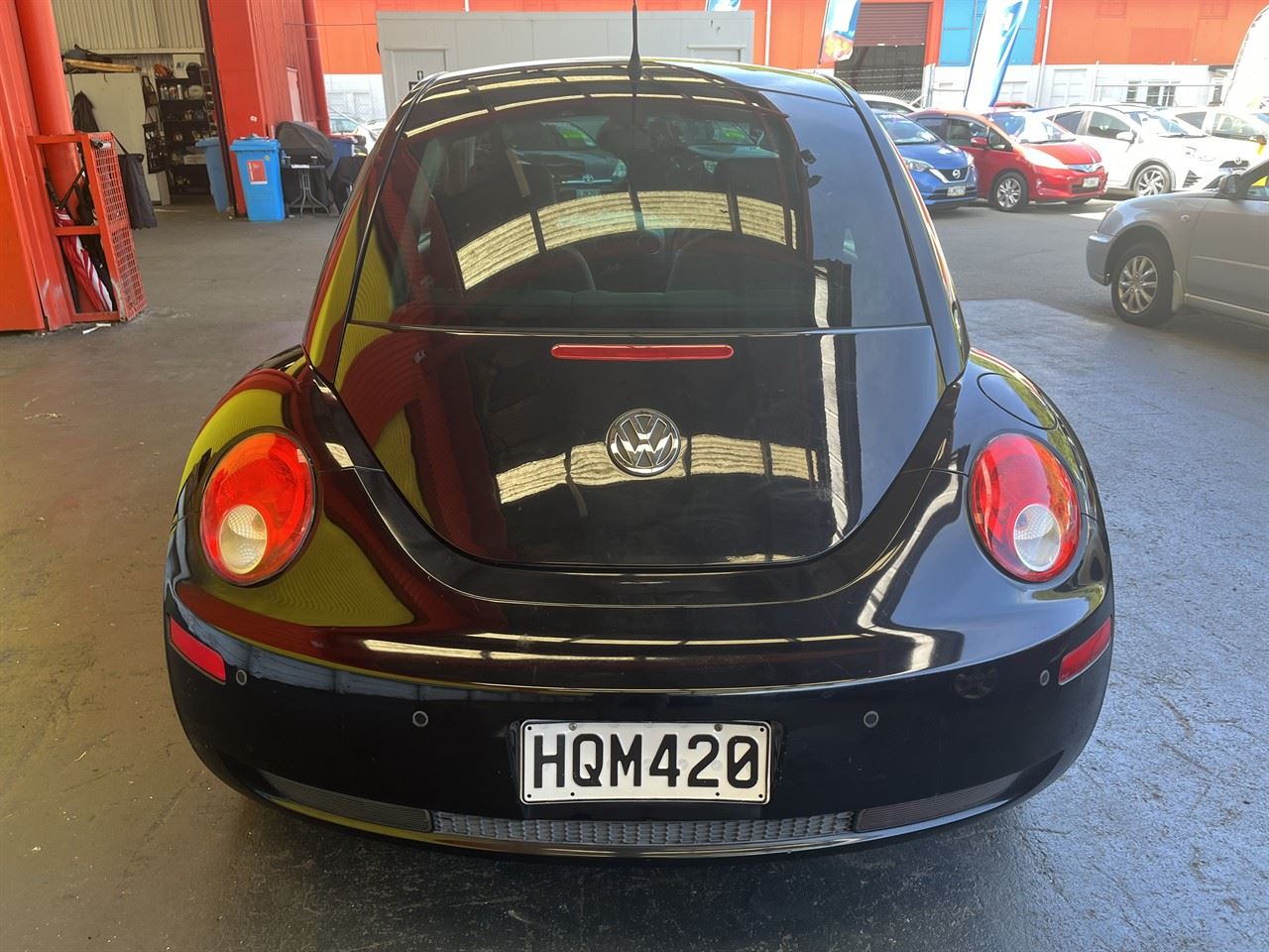 Vehicle image 5