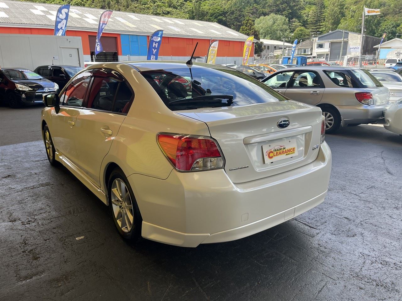 Vehicle image 4