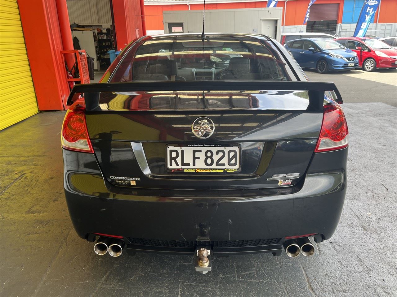 Vehicle image 5