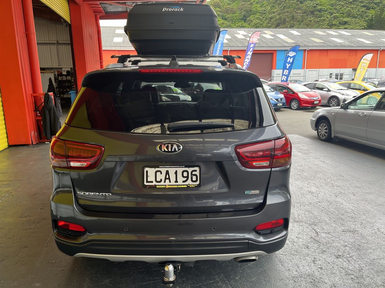 Vehicle image 5