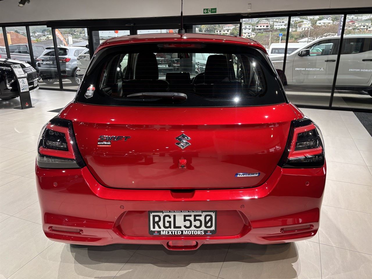 Vehicle image 5
