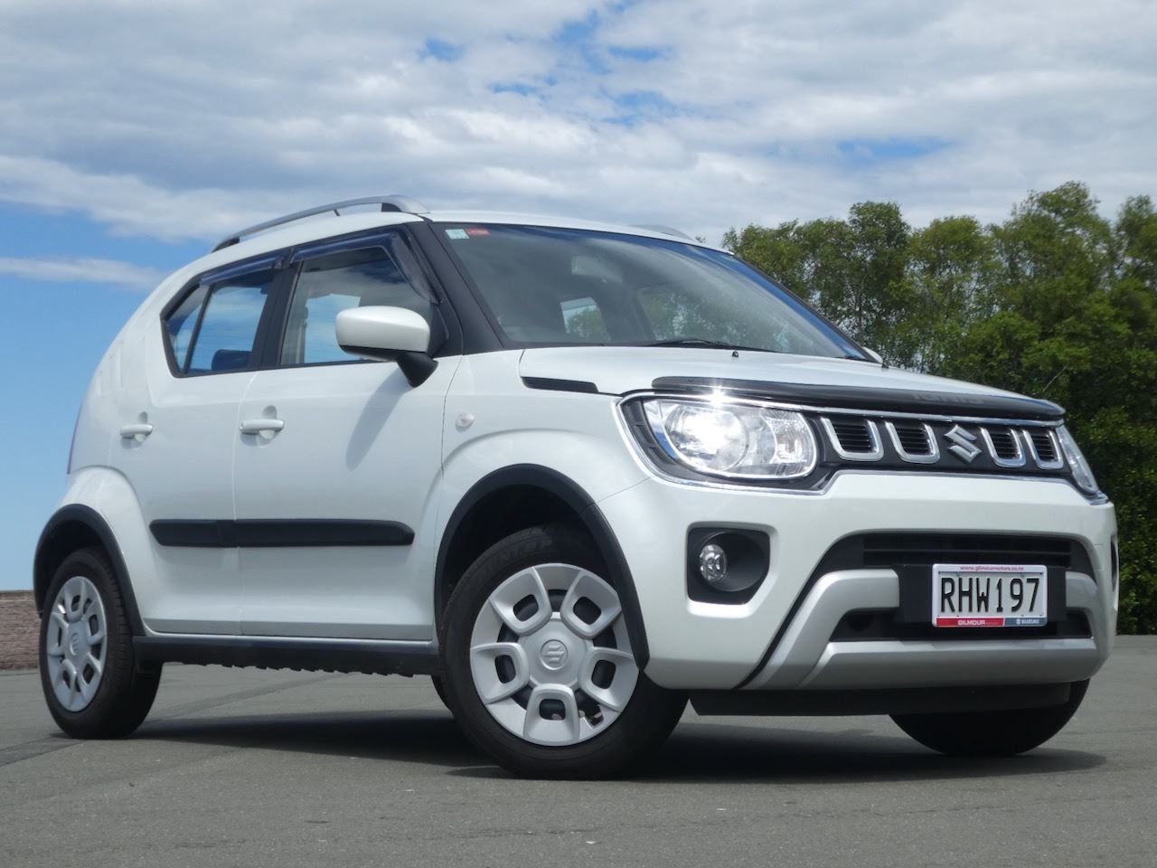 Vehicle image 1