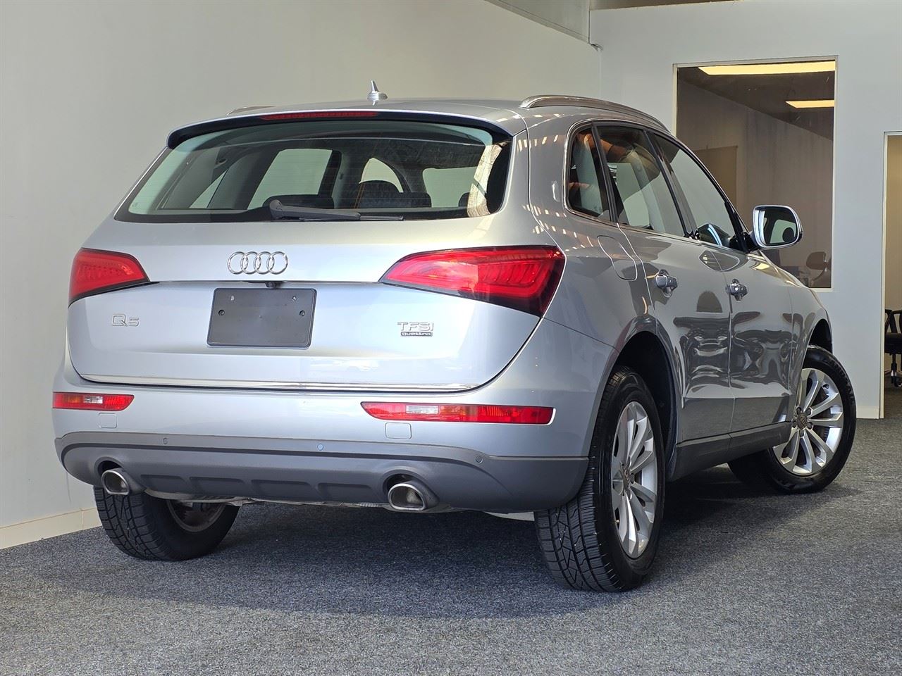 Vehicle image 2