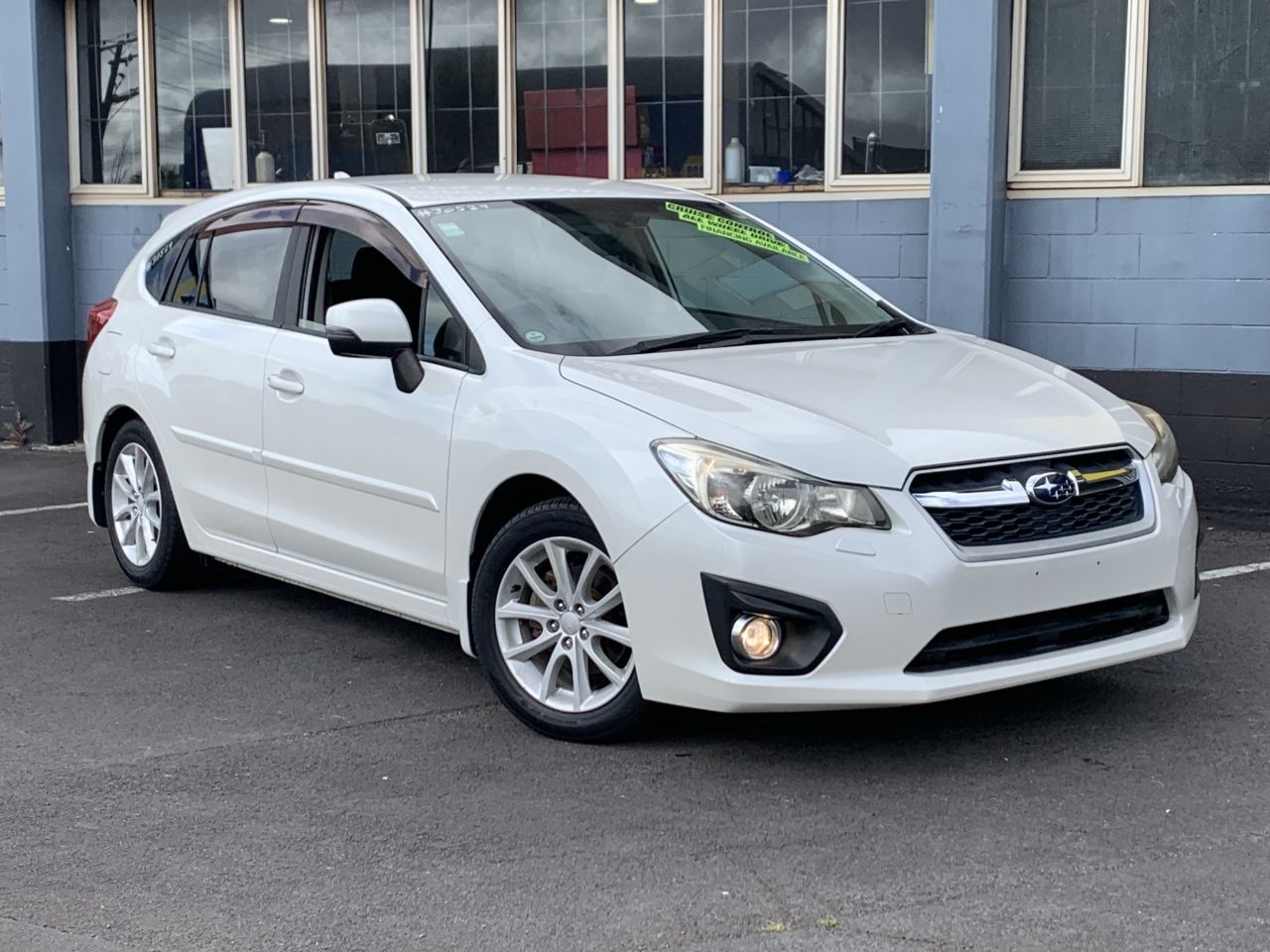 Vehicle image 5