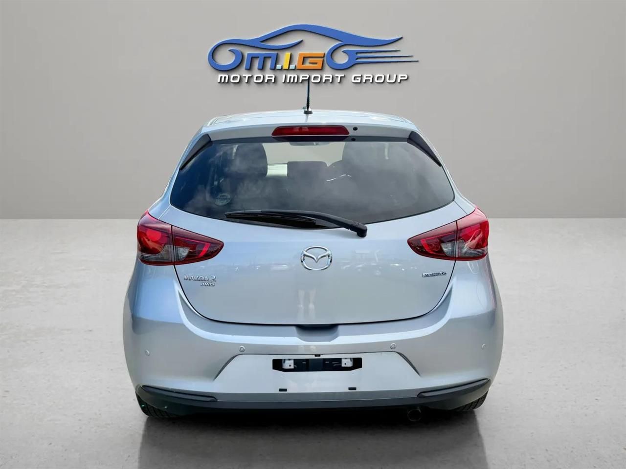 Vehicle image 5