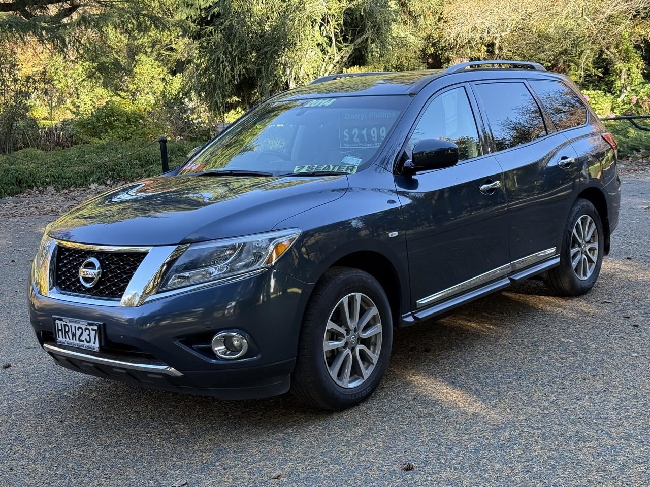 Vehicle image 3