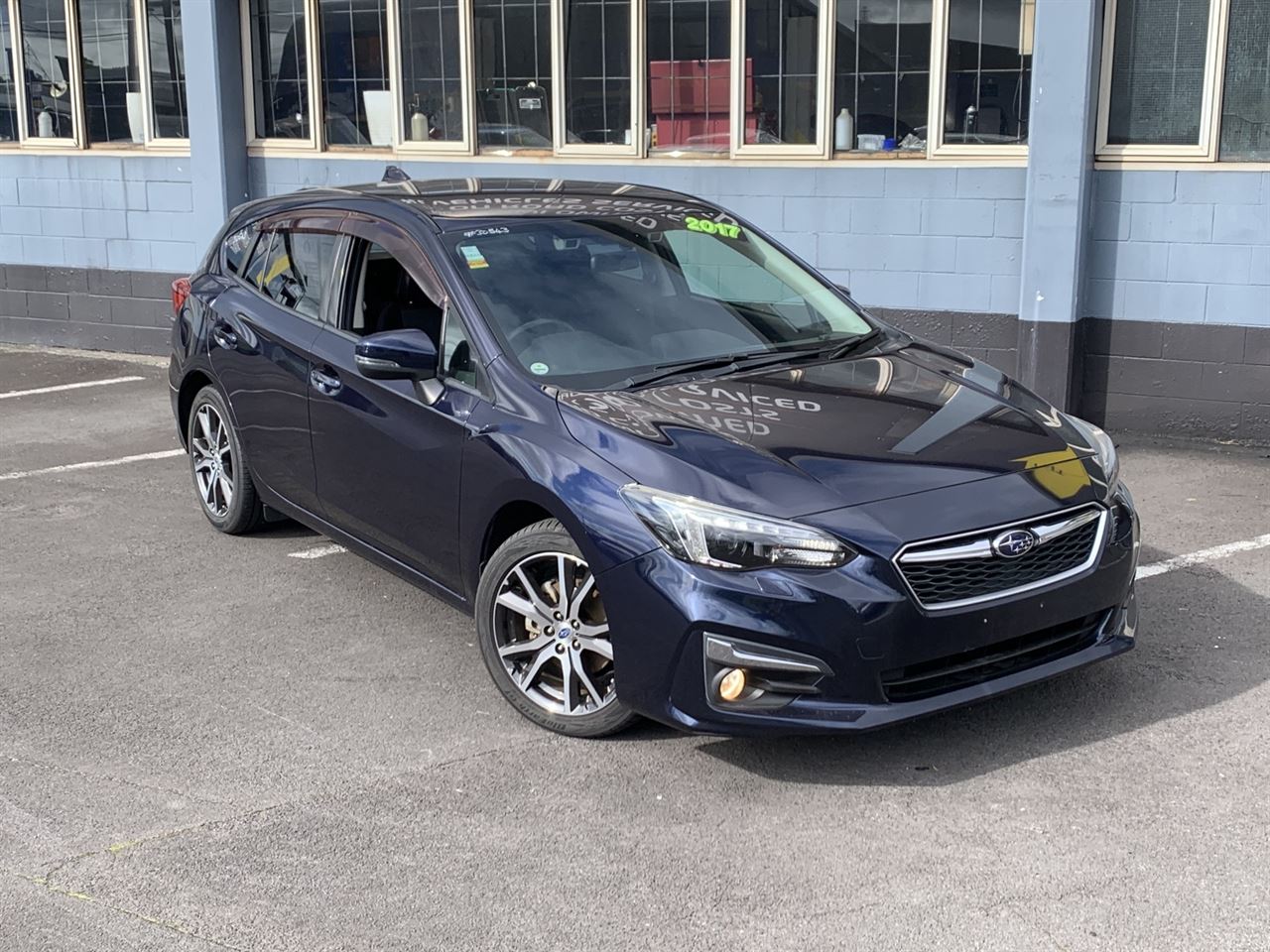 Vehicle image 5