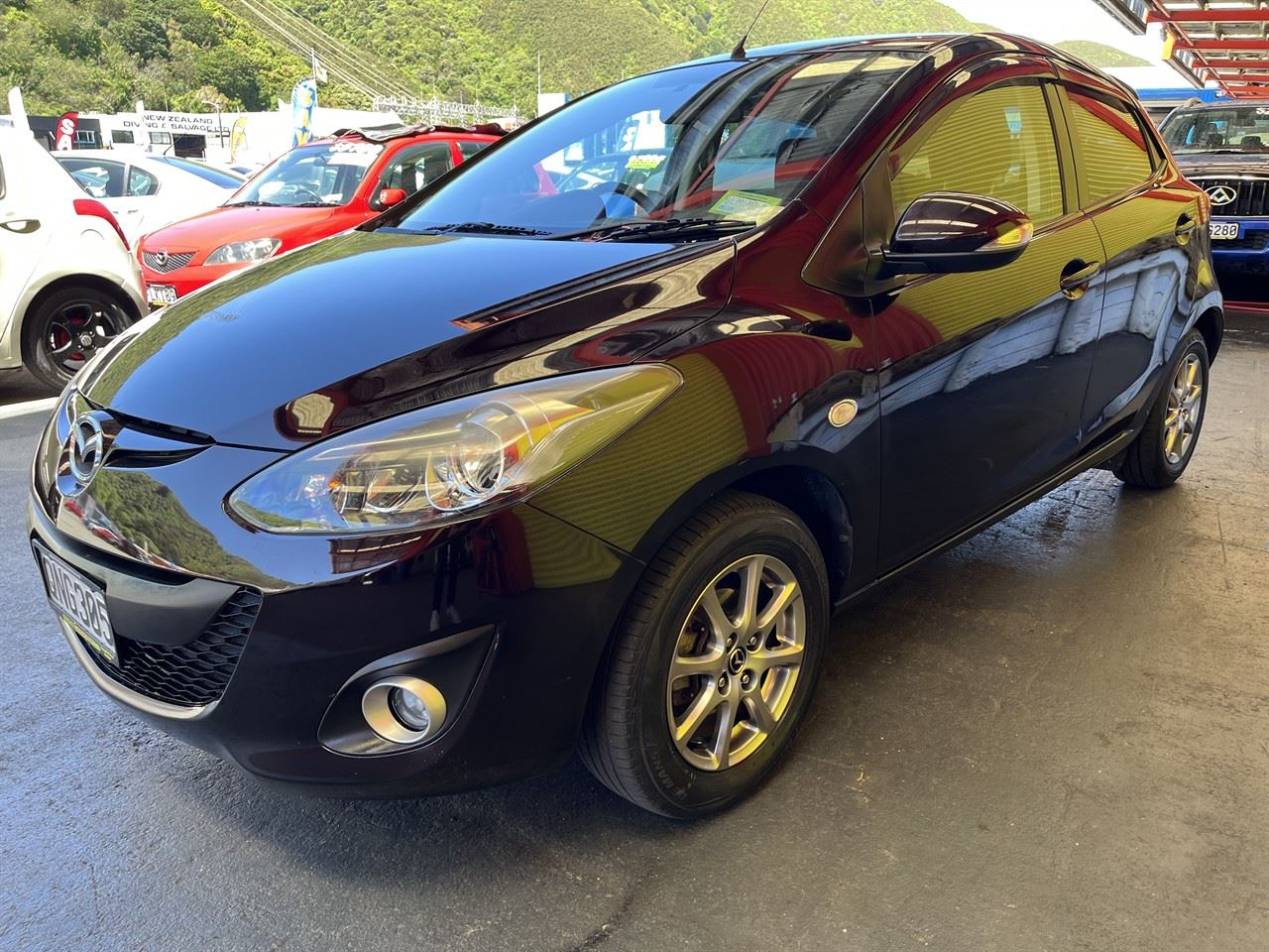 Vehicle image 3