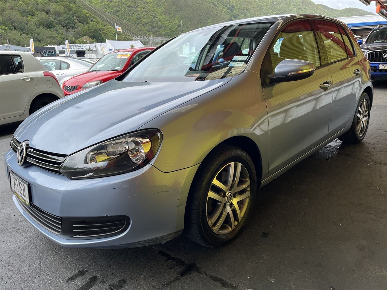 Vehicle image 3