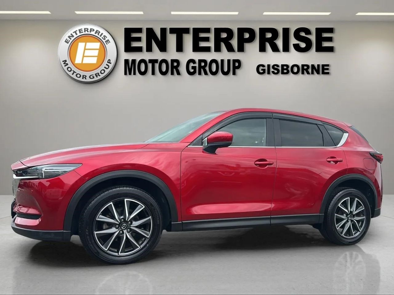Vehicle image 4