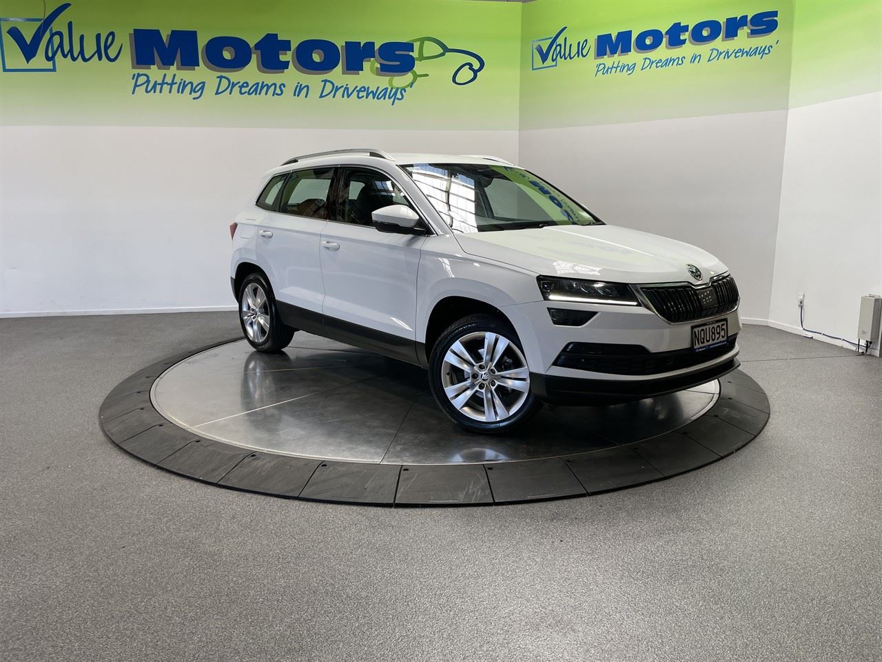 Vehicle image 1