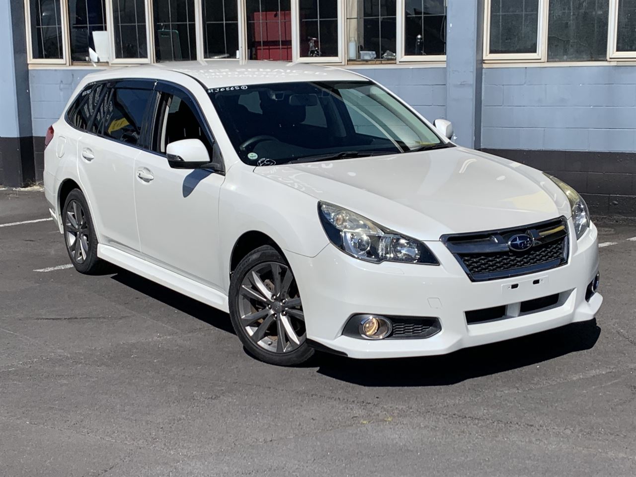 Vehicle image 1