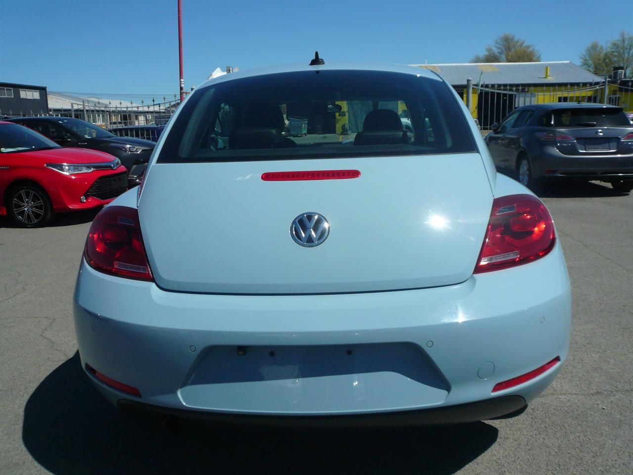 Vehicle image 5
