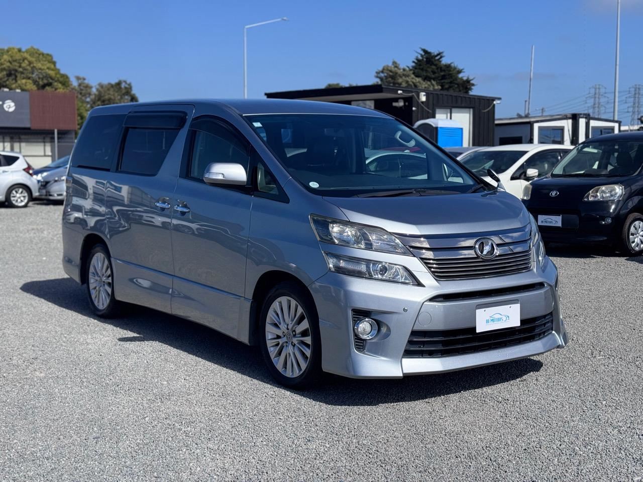 Vehicle image 3