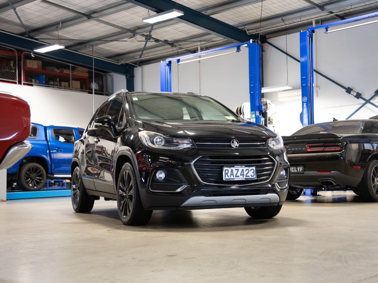 Vehicle image 3