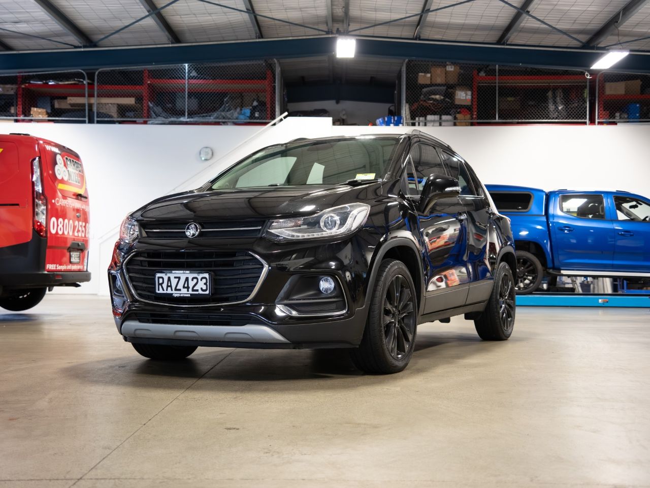 Vehicle image 5