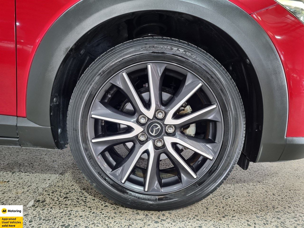 Vehicle image 3