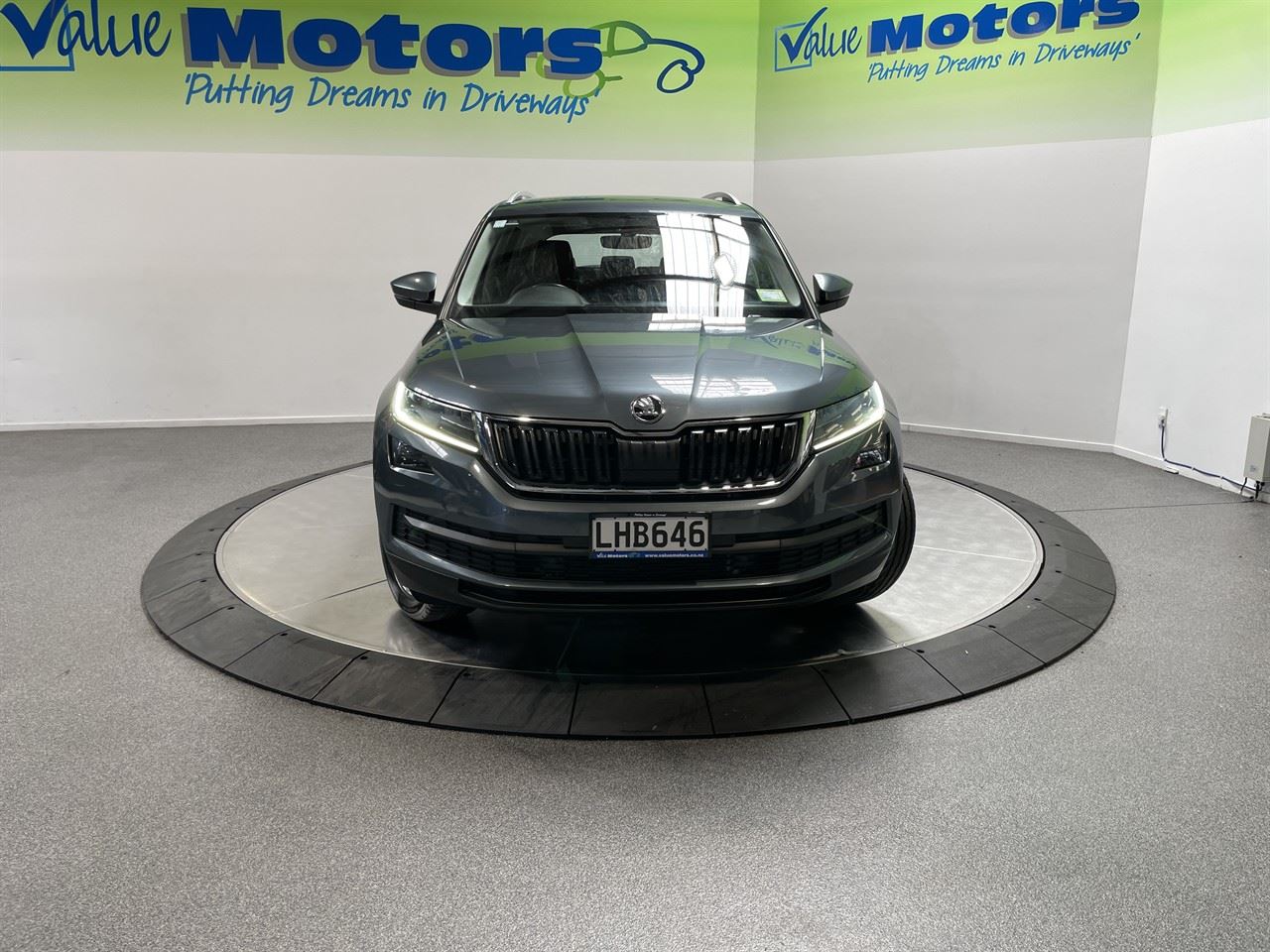 Vehicle image 2