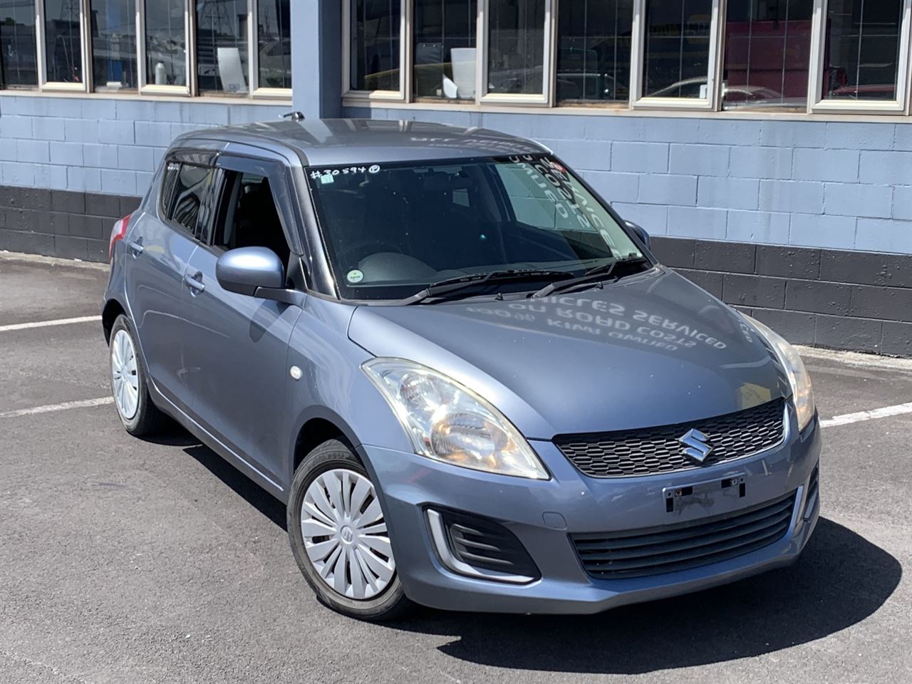 Vehicle image 1
