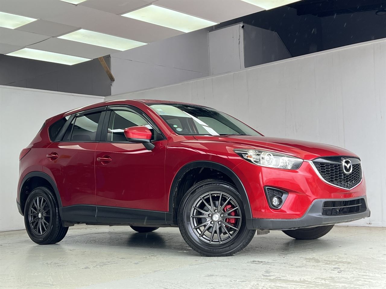 Vehicle image 4