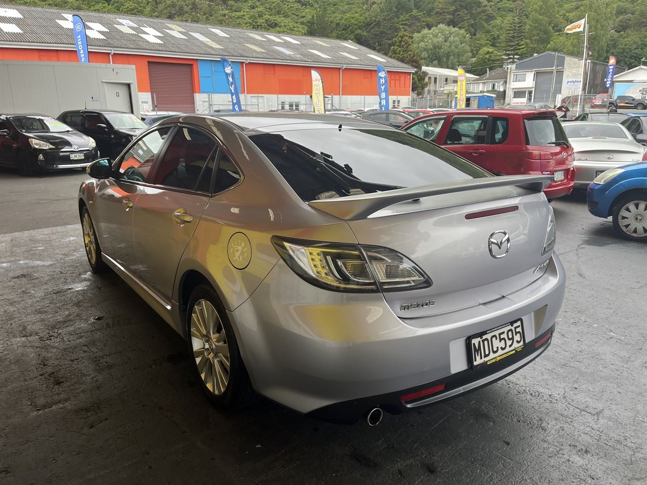 Vehicle image 4