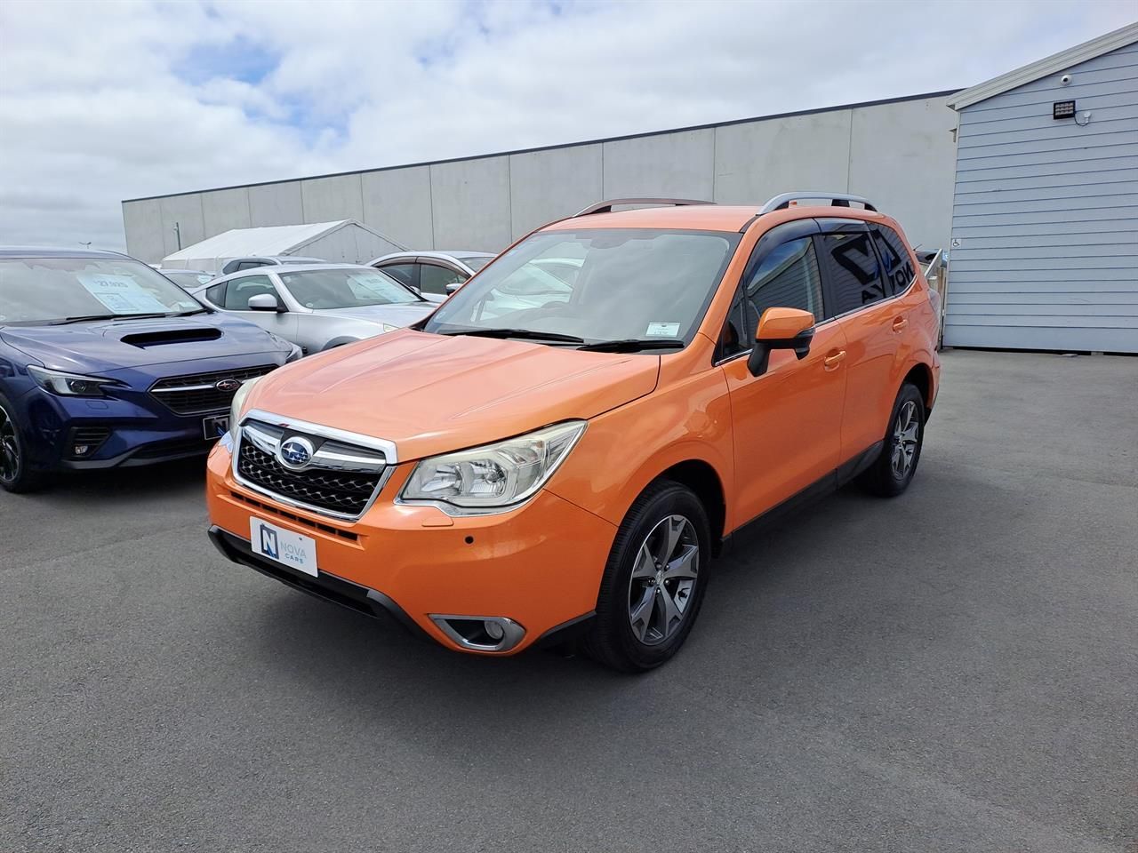 Vehicle image 3