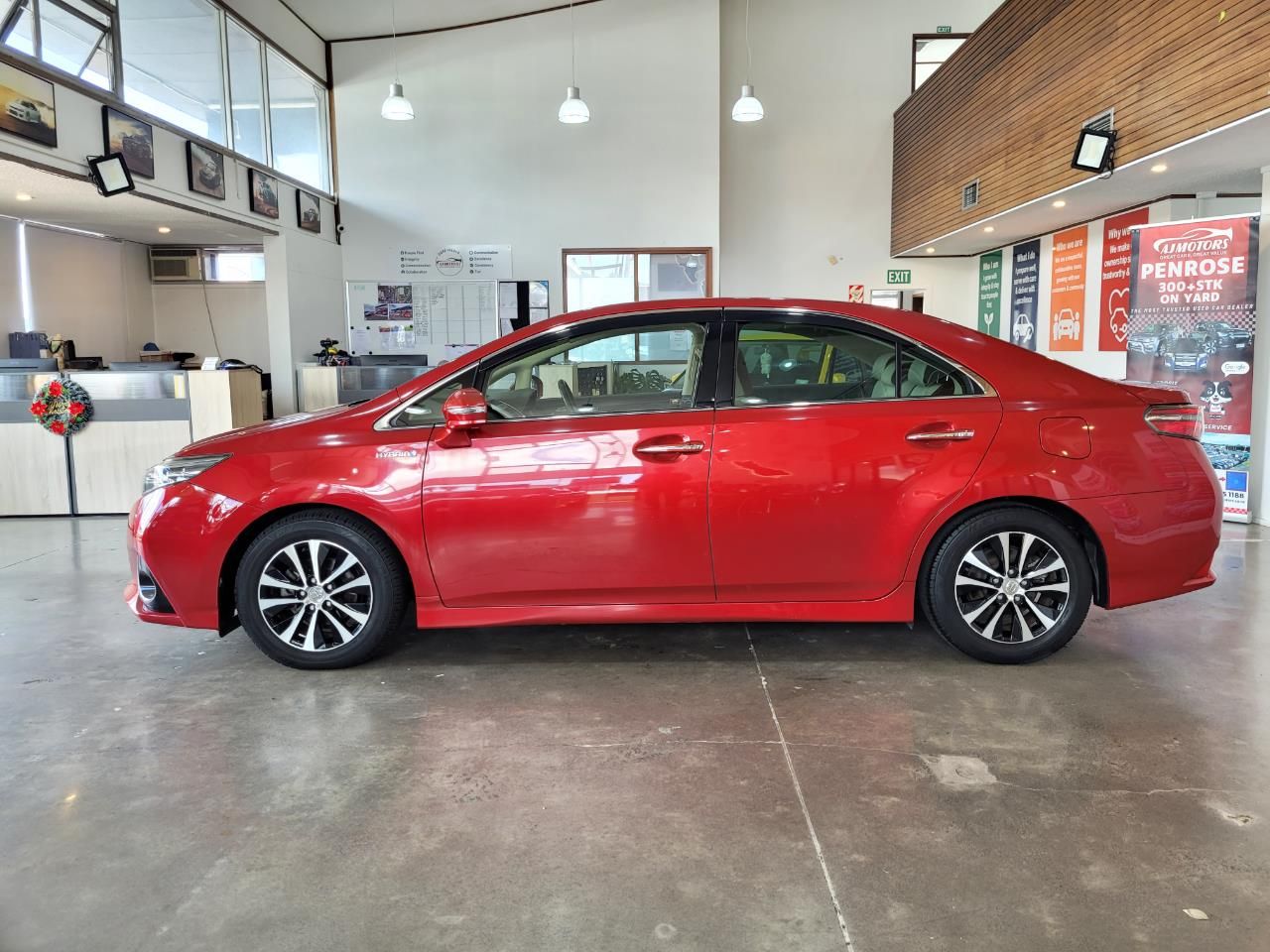 Vehicle image 4