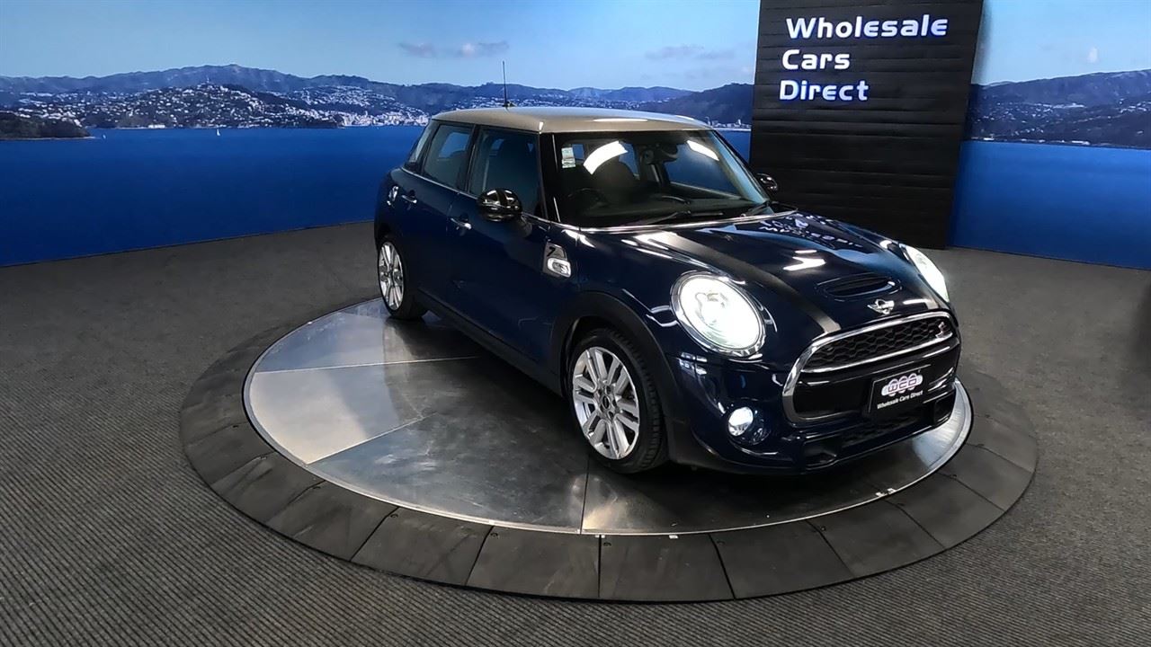 Vehicle image 1