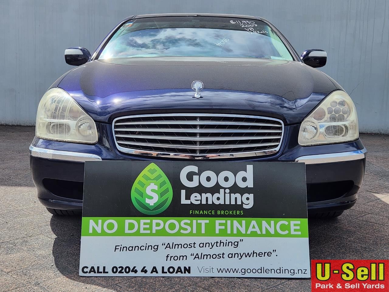 Vehicle image 3