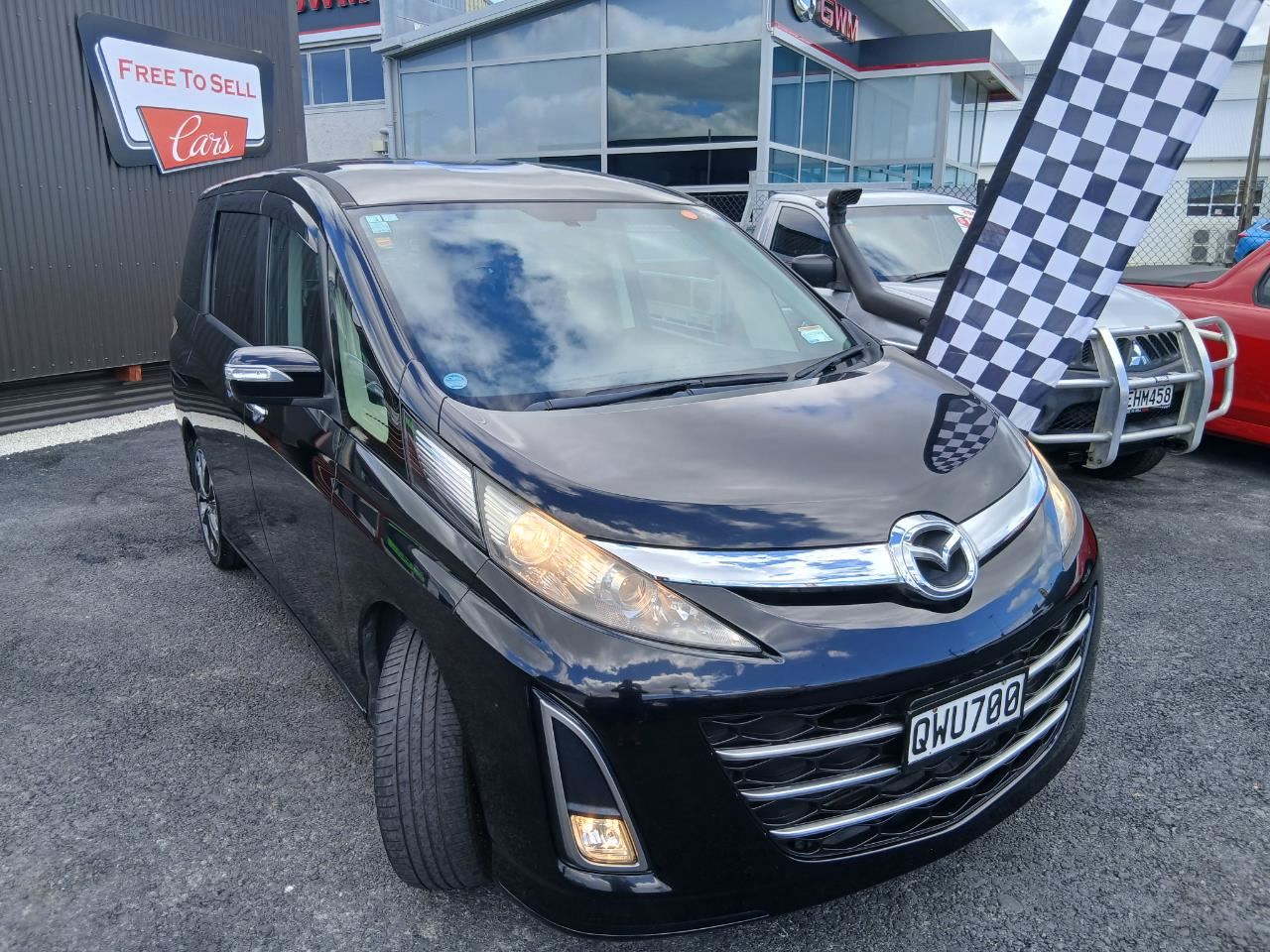 Vehicle image 3