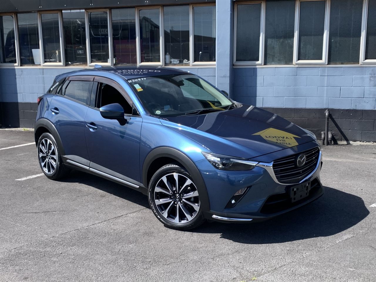 Vehicle image 3