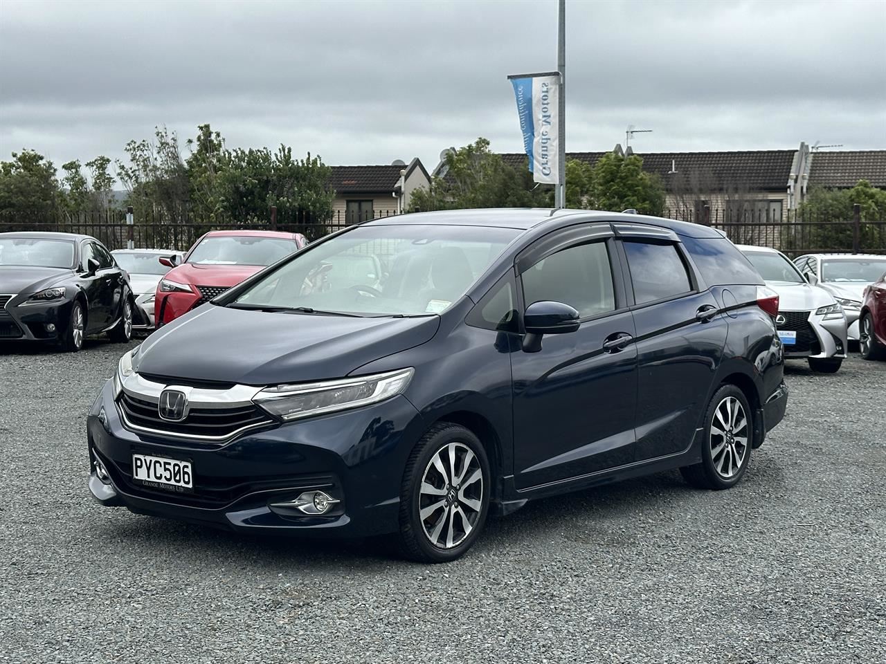 Vehicle image 3