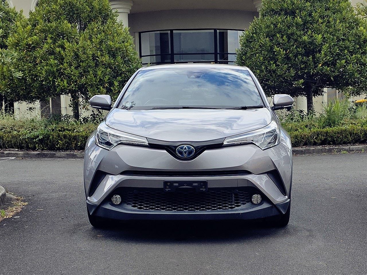 Vehicle image 2