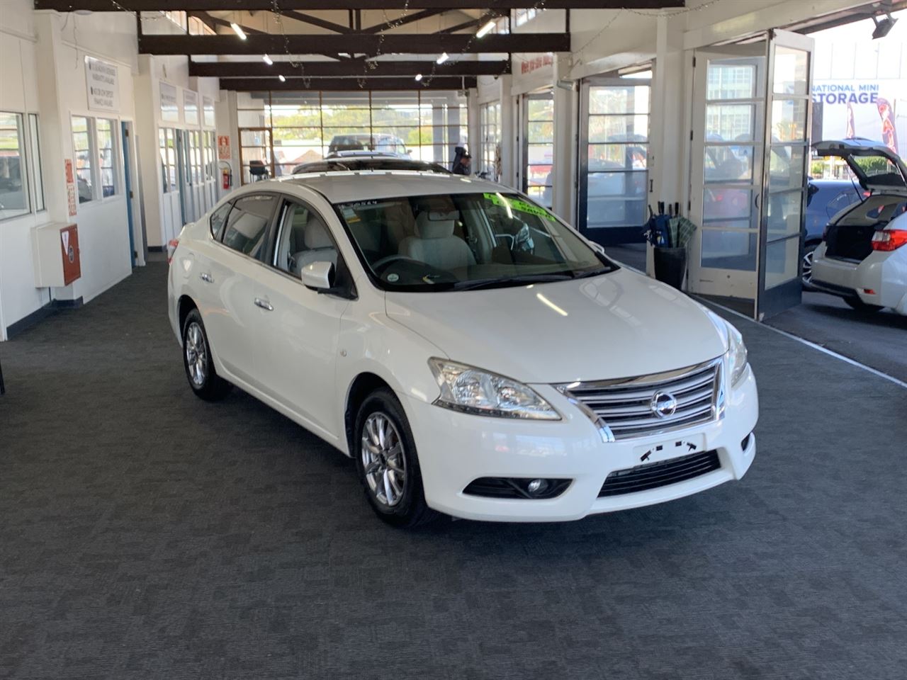 Vehicle image 3