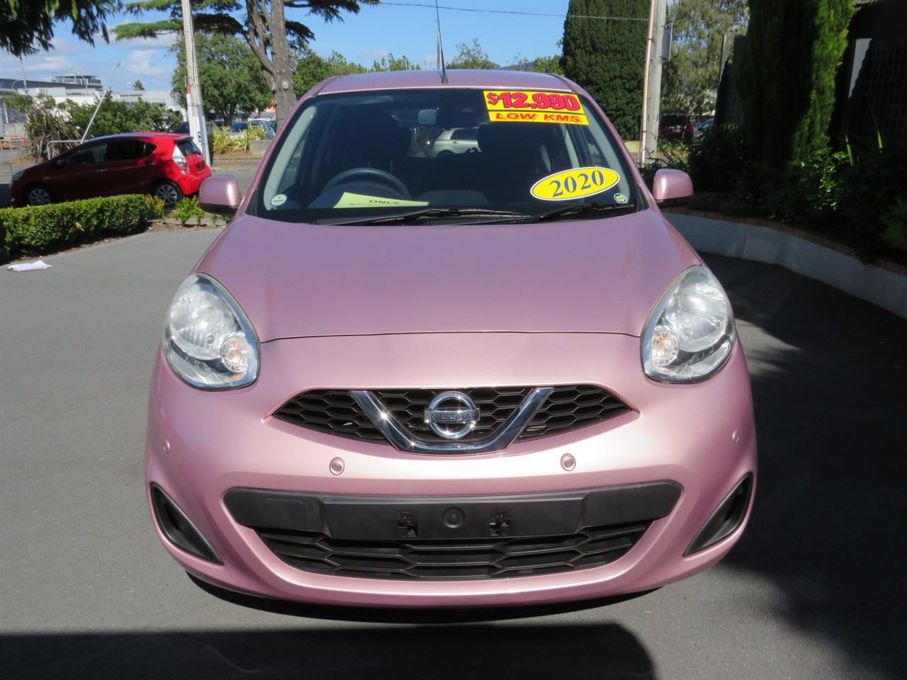 Vehicle image 4