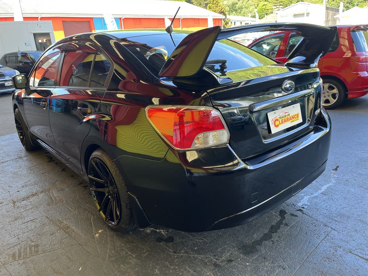 Vehicle image 4