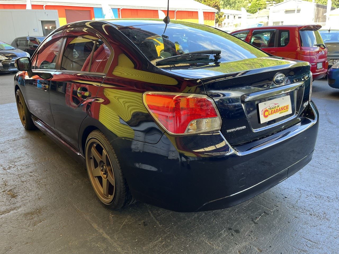 Vehicle image 4