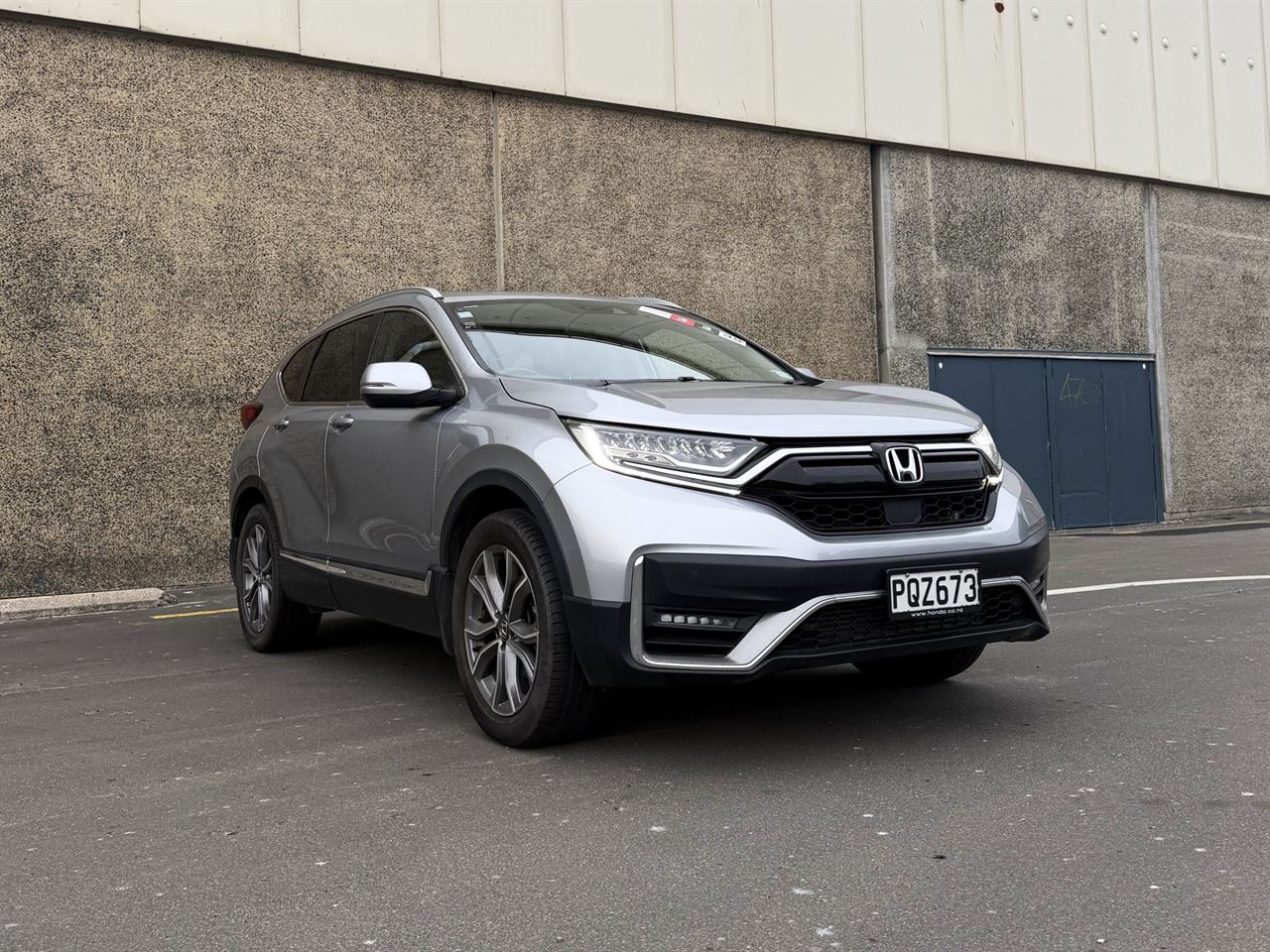 Vehicle image 3