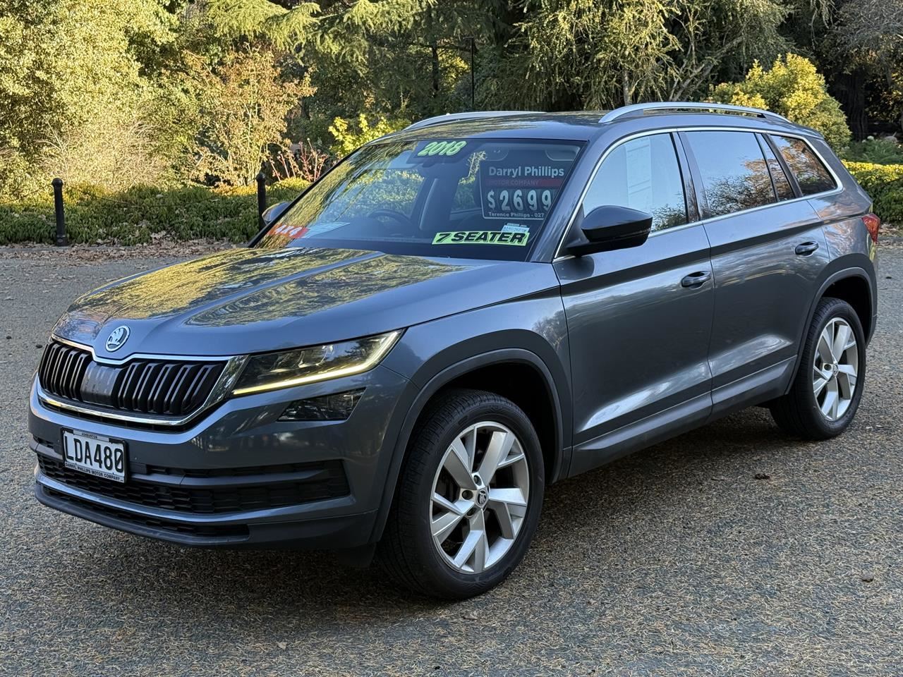 Vehicle image 3