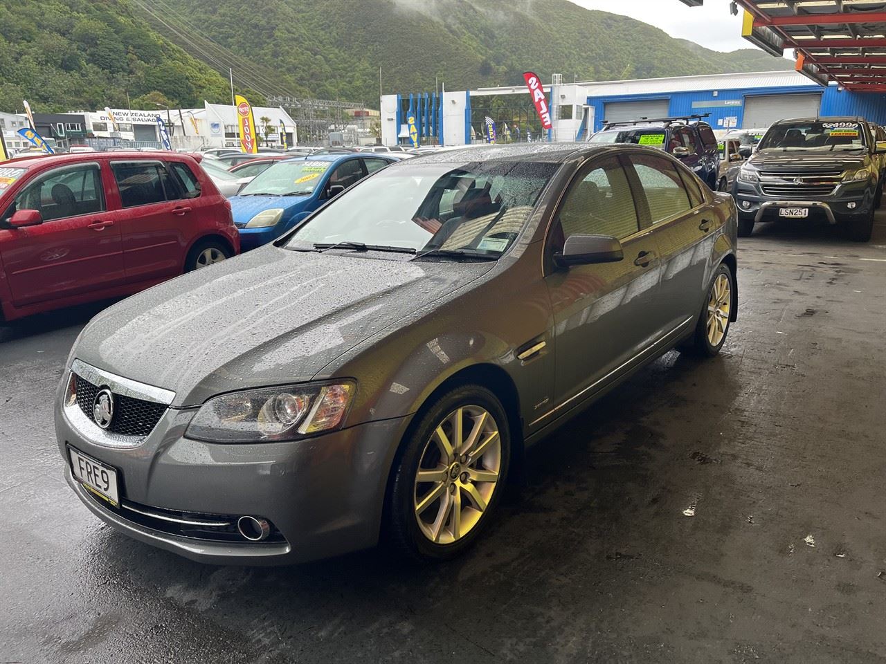 Vehicle image 3